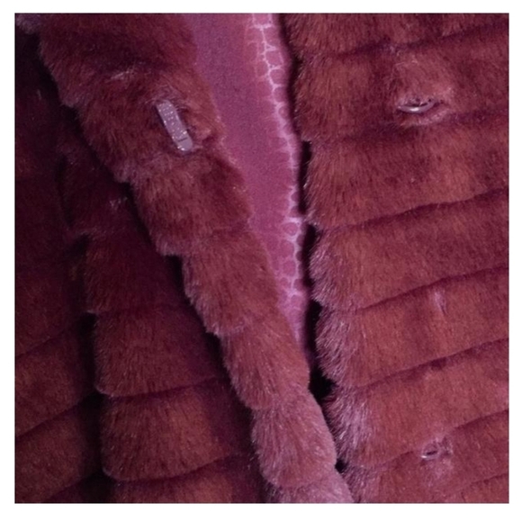 Sam Edelman Burgundy Janet Faux Fur Coat - Picture 2 of 10